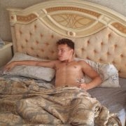Маки Донов