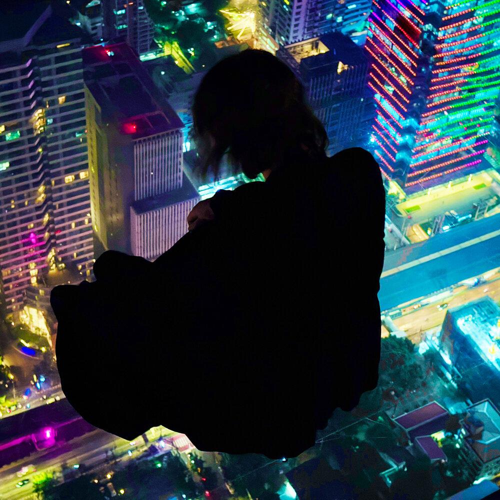 UP & DOWN
